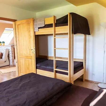 L.v. Apartman *