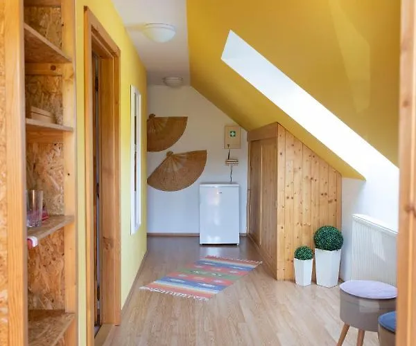 Apartment L.v. Vyprachtice